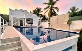 Diamantes House praia de Taperapuan Porto Seguro